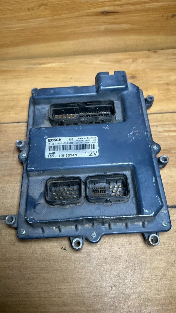 12MS534M Mack E7 Control Module 2004-2007 OEM