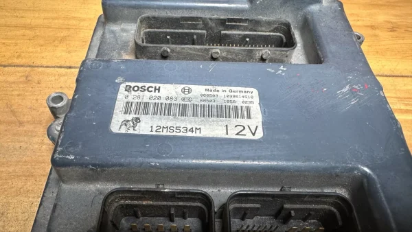 12MS534M Mack E7 Control Module 2004-2007 OEM - Image 4