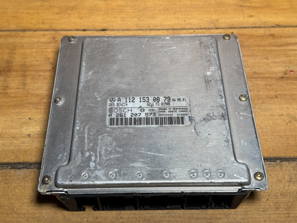 01 02 03 04 2005 Mercedes Benz E320 ECU ECM A1121530879 C320 Engine Computer ECM