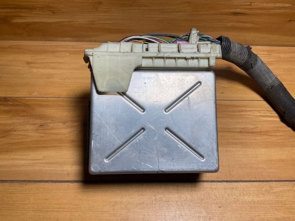 03-04 Volvo c70 Xc90 Engine Computer Ecu PcmP/N 09480761 & TCM P/N 0261206828