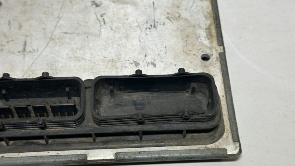 04-06 CADILLAC CTS TRANSMISSION CONTROL MODULE OEM 24232791 - Image 4