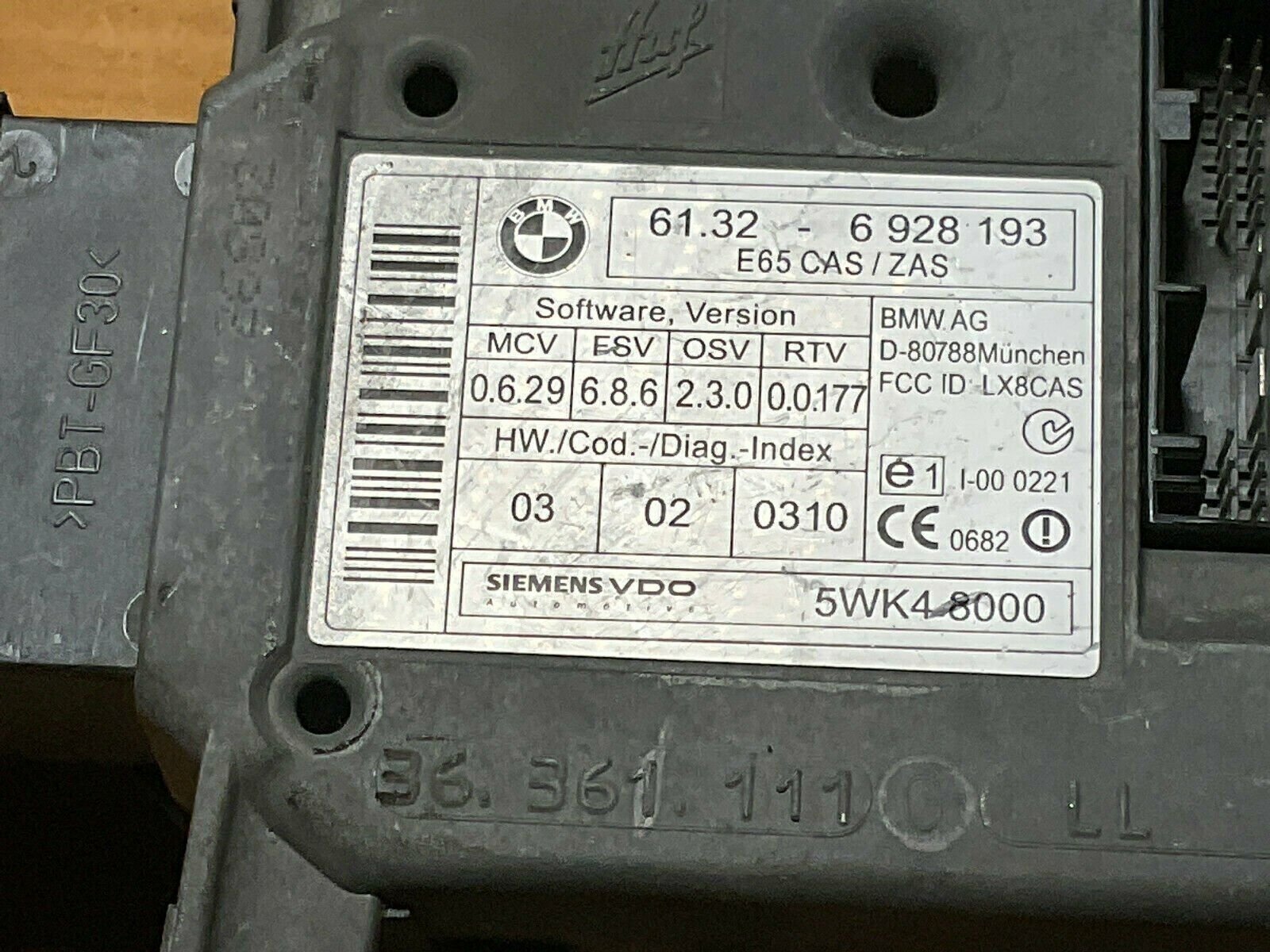 06 07 08 OEM BMW 750I E65 Key Ignition System With Key 5WK48000A Unit Assembly - Image 3