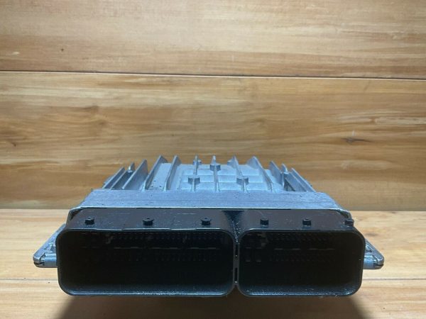 07-10 BMW E90 E91 ENGINE CONTROL MODULE 7 583 468 ECM - Image 3