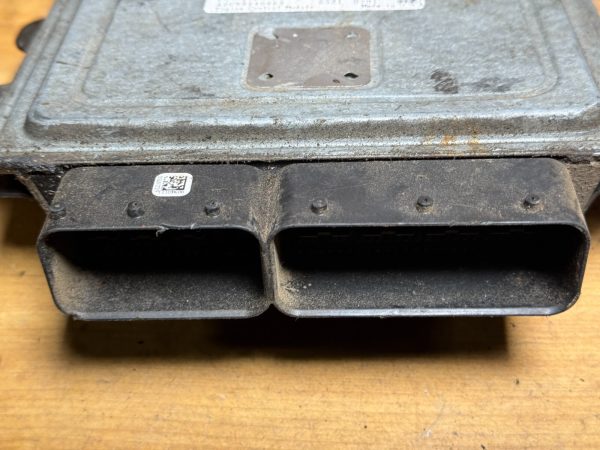 07 JEEP COMPASS 2.4 ATX ECM ECU ENGINE CONTROL MODULE PCM P05187818AC - Image 4