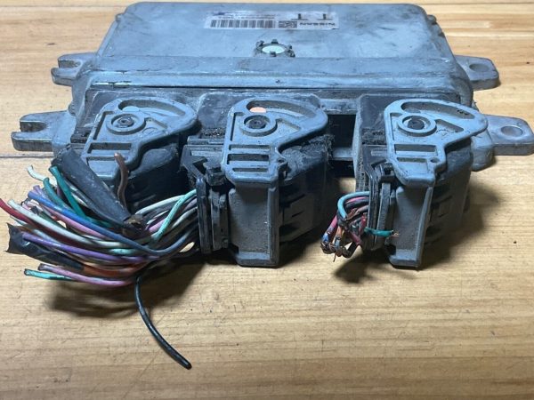 ✅ 08-09 Nissan Versa 1.8L Engine Control Module ECM MEC900-610 B1 - Image 4