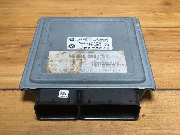 08 BMW 328i A/T 3.0L ECM ECU | 7 587 166 Engine Computer Module - Image 5