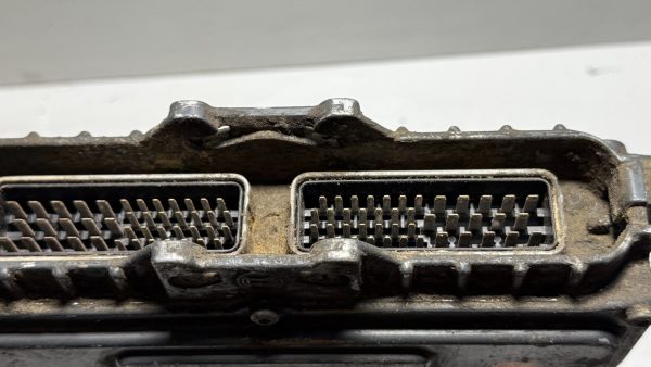 12MS517M MACK EM7 300 HP AND ABOVE ENGINE CONTROL MODULE ECM - Image 4