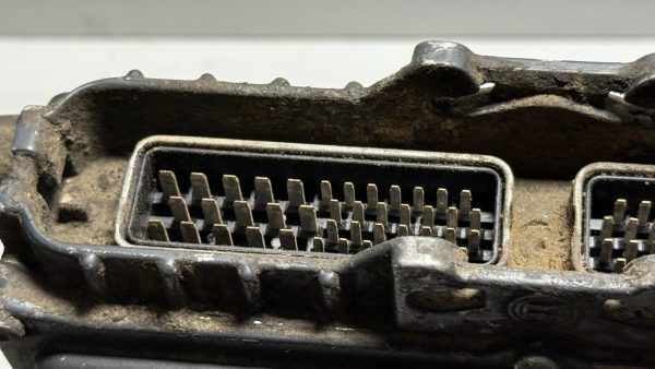12MS517M MACK EM7 300 HP AND ABOVE ENGINE CONTROL MODULE ECM - Image 6