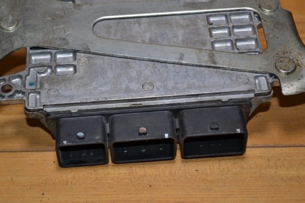 13-15 Nissan COMPUTER ENGINE ECM ECU MODULE P/N: MEC106-260 01 6Z18 - Image 5