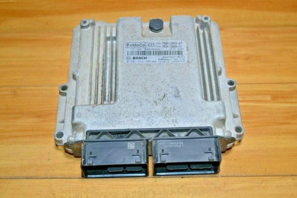 15 Ford Mustang FR3A-12A650-BYF Computer Brain Engine Control ECU ECM EBX Module