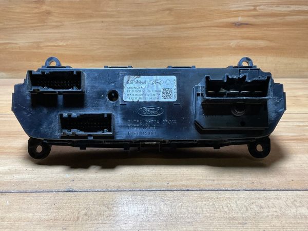 18 19 Ford Escape Climate AC Heat Control Manual Control GJ5T-19980-AH OEM - Image 5