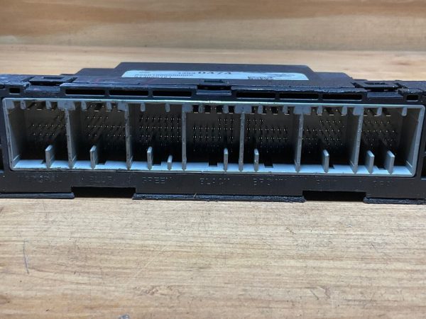 19 CHEVY SILVERADO 1500 BODY CONTROL MODULE BCM 13530474 - Image 4