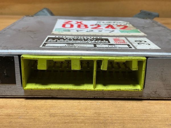 1982 - 1985 Toyota Celica GT ECM Engine Control Module OEM 89561-14171 - Image 4