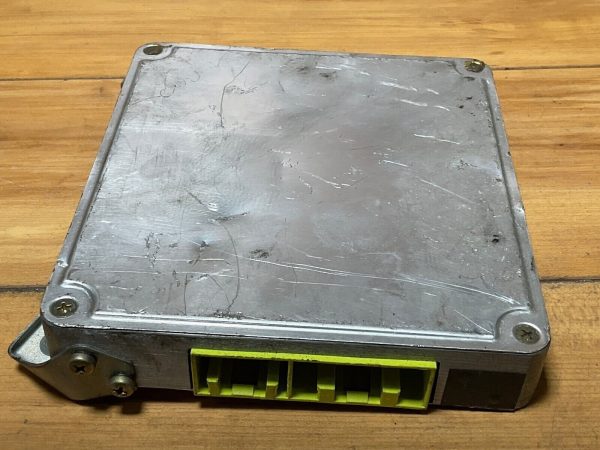 1982 - 1985 Toyota Celica GT ECM Engine Control Module OEM 89561-14171 - Image 5