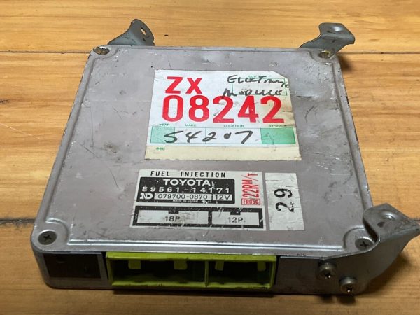 1982 - 1985 Toyota Celica GT ECM Engine Control Module OEM 89561-14171