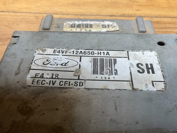 1984-1985 Ford Crown Vic Engine Computer Module ECU ECM OEM E4Vf-12a650-H1A - Image 3