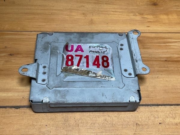 1984-1985 Toyota Corolla Emission Control Module 89550-12721 - Image 5