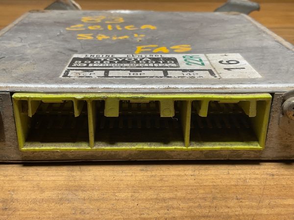 1985 Toyota Celica Engine Computer Module ECM ECU OEM 89661-35010 - Image 5