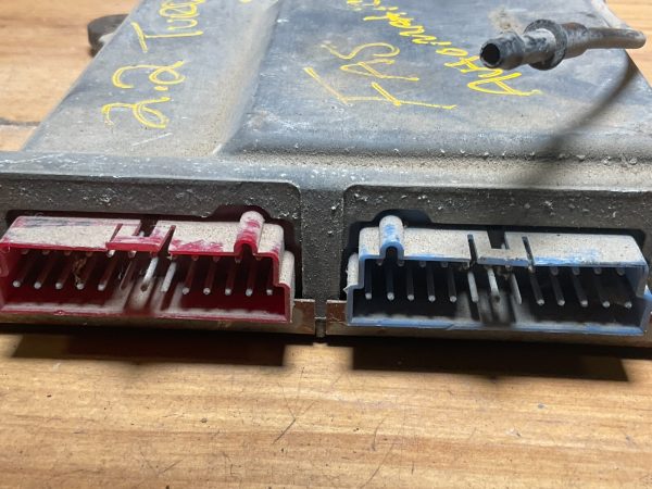 1986 Dodge Daytona Engine Compute Module ECM ECU OEM 5227324 - Image 4