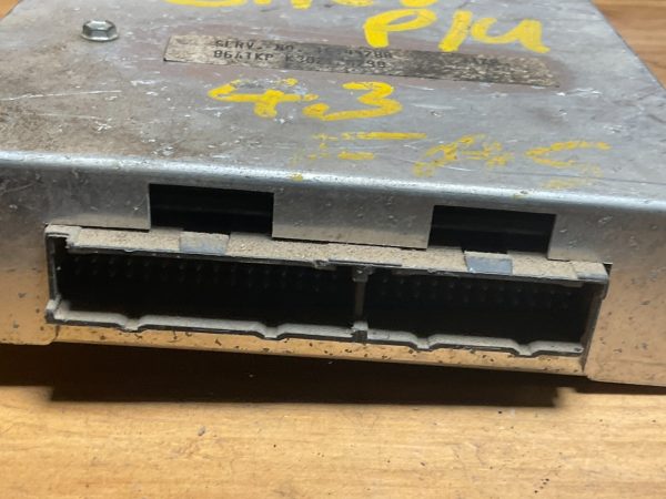 1987-1992 Chevrolet Astro Engine Computer Module ECU ECU OEM 16144288 ATKP - Image 4