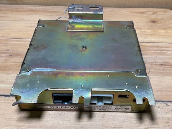 1987 Nissan Sentra ECM ECU Engine Computer Module 23710-61A04 - Image 5