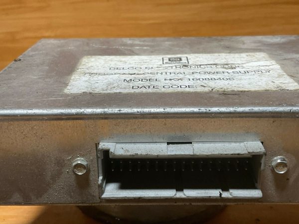 1988-1989 Buick Reatta  Power Supply Converter Control Module  #16088406 - Image 4