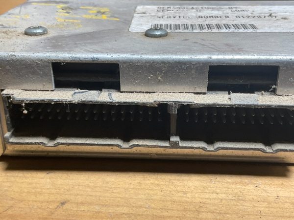 1990-1991 Chevrolet Beretta Engine Computer Module ECU ECM OEM 01228707 - Image 4