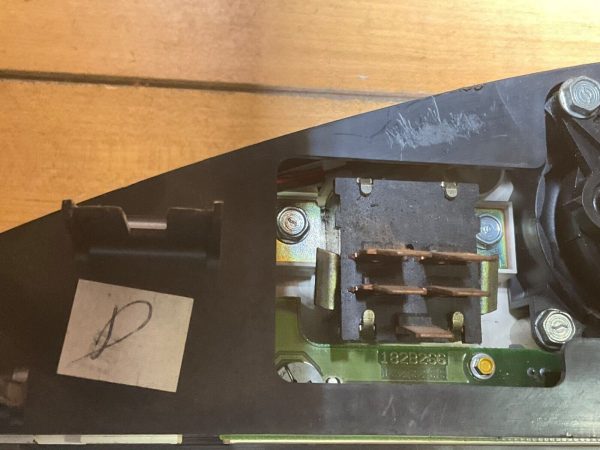 1990's Ford HVAC Controls Switches AC Dash Center Fan P/N: 182B266 - Image 3