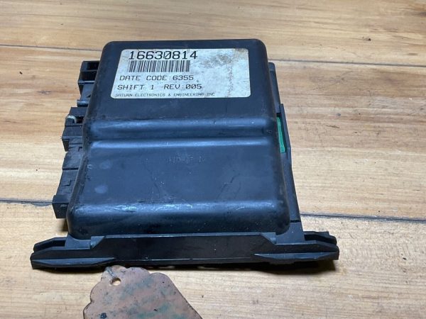 1990's Saturn ECM (Engine Control Module)  6355 P/N: 16630814
