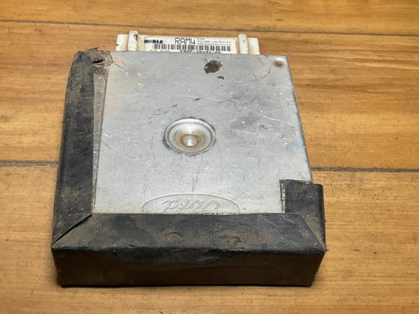 1991-1994 Lincoln Continental Air Suspension Control Module F0OF-3B494-AB OEM