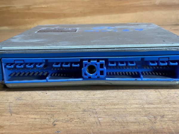 1991 Infiniti Q45 4.5L Engine Computer Module ECM ECU A18-A49 P68K - Image 4