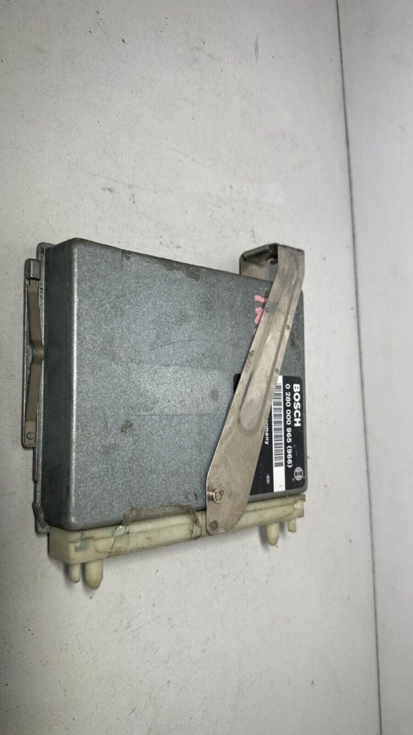 1993-1994 VOLVO 850 Engine Computer ECU ECM PCM Module 4.1L 09146318