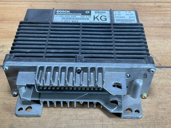 1994-1995 BMW 325i Transmission Control Module TCM 0 260 002 306 - Image 6