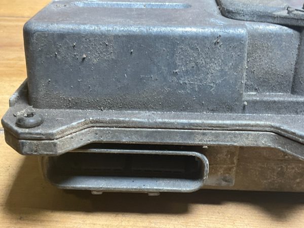 1994-1995 Chevrolet Camaro Engine Computer Module ECM ECU OEM 16196397 BJBH - Image 4
