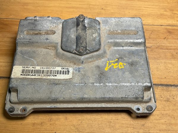 1994-1995 Pontiac  Firebird Engine Computer Module ECM ECU OEM  16184737