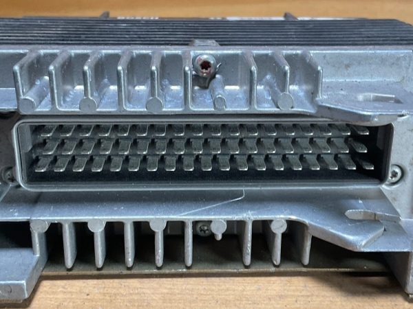 1994-95 BMW 318i  Transmission Control Unit TCM TCU 0 260 002 327 - Image 4