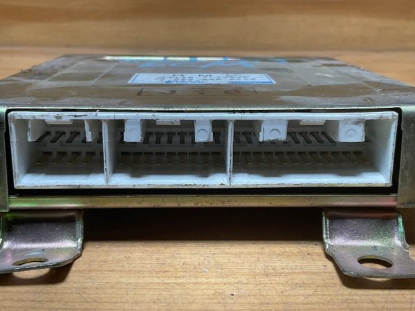 1994 Hyundai Excel ECM ECU Engine Computer 39110-33090 - Image 4