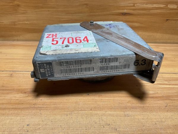 1994 Volvo 850 Computer Control Module Gearbox Transmission Unit P3515258 - Image 3