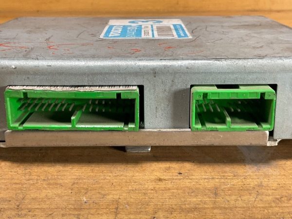 1994 Volvo 960 Transmission Control Module Unit  TCM 9144038 C - Image 4