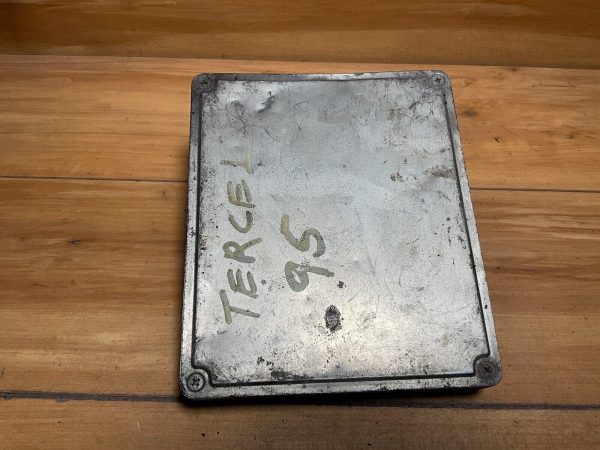 1995 1996 Toyota Tercel Engine Control Unit ECU 89661-16361 Module 300-8E8 - Image 4