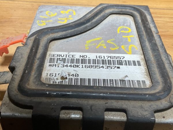 1995-1997 Chevrolet Blazer  SRS Control Module Unit 16176557 - Image 5