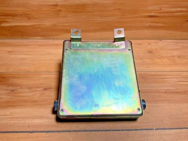 1995 HYUNDAI ELANTRA ENGINE CONTROL MODULE # 39110-33480 - Image 4
