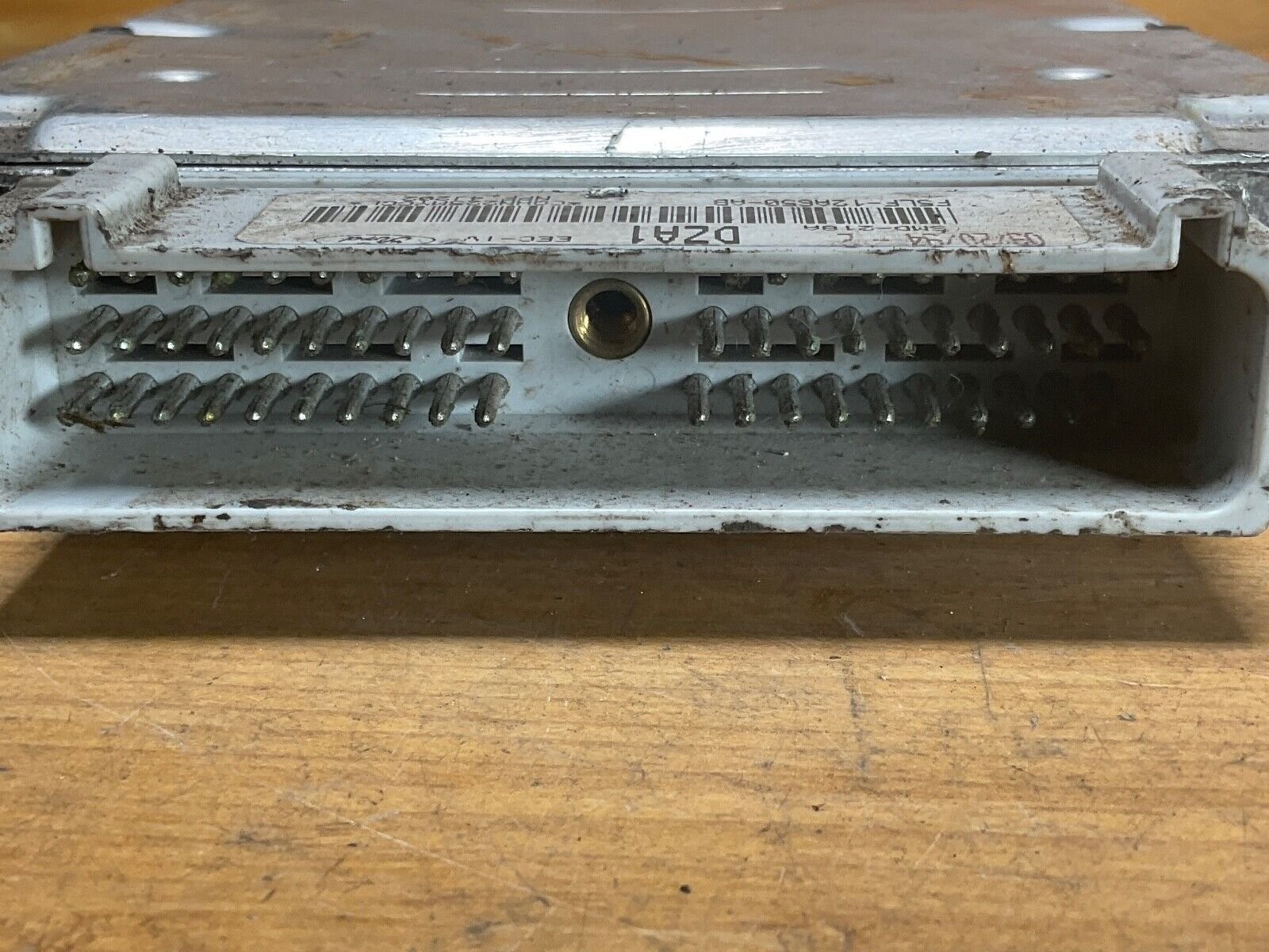 1995 Lincoln Mark 4 6L engine computer module ECM ECU OEM F5LF-12A650-AB