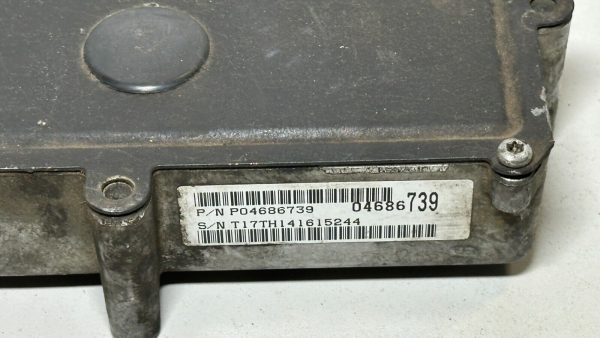 1996 CHRYSLER TOWN AND COUNTRY TRANSMISSION CONTROL COMPUTER 04686739 - Image 4