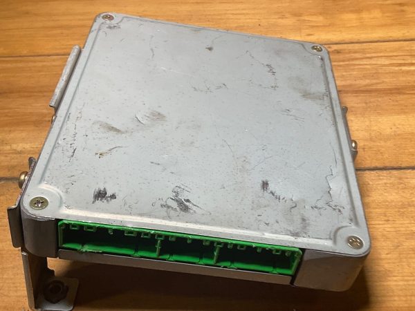 1996 Geo Metro Swift 1.3 Engine Computer Module ECM ECU 33920-52gd - Image 4