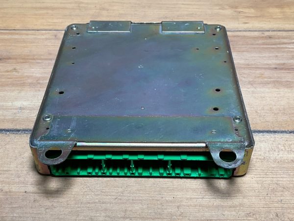 1996 Mitsubishi Diamante Engine Computer Module ECM ECU OEM MD344730 - Image 3