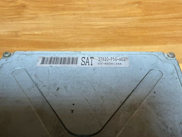 1997 Acura TL 6 cyl 3.2L ECU ECM Engine Computer PN# 37820P5GA62 - Image 3