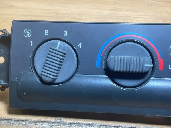 1998-2005 Chevrolet  S-10 Climate Control Unit AC Heater Control 16250545 - Image 8