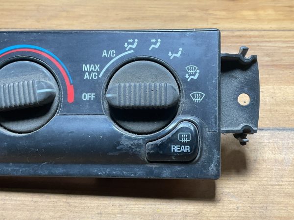 1998-2005 Chevrolet S10 Climate Control Temperature Module 16250535 - Image 7