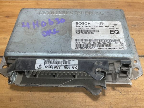 1998 Cadillac Catera Engine Computer Module ECUECM 0 260 002 563